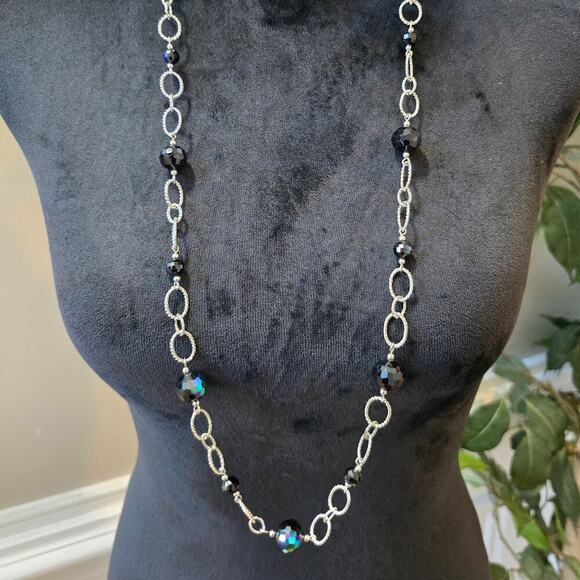 Unbranded Jewelry - Womens Color Changing Ball Blue Faceted Glass Silver Tone Chain Necklace Lobster